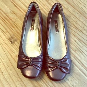 Ecco flats